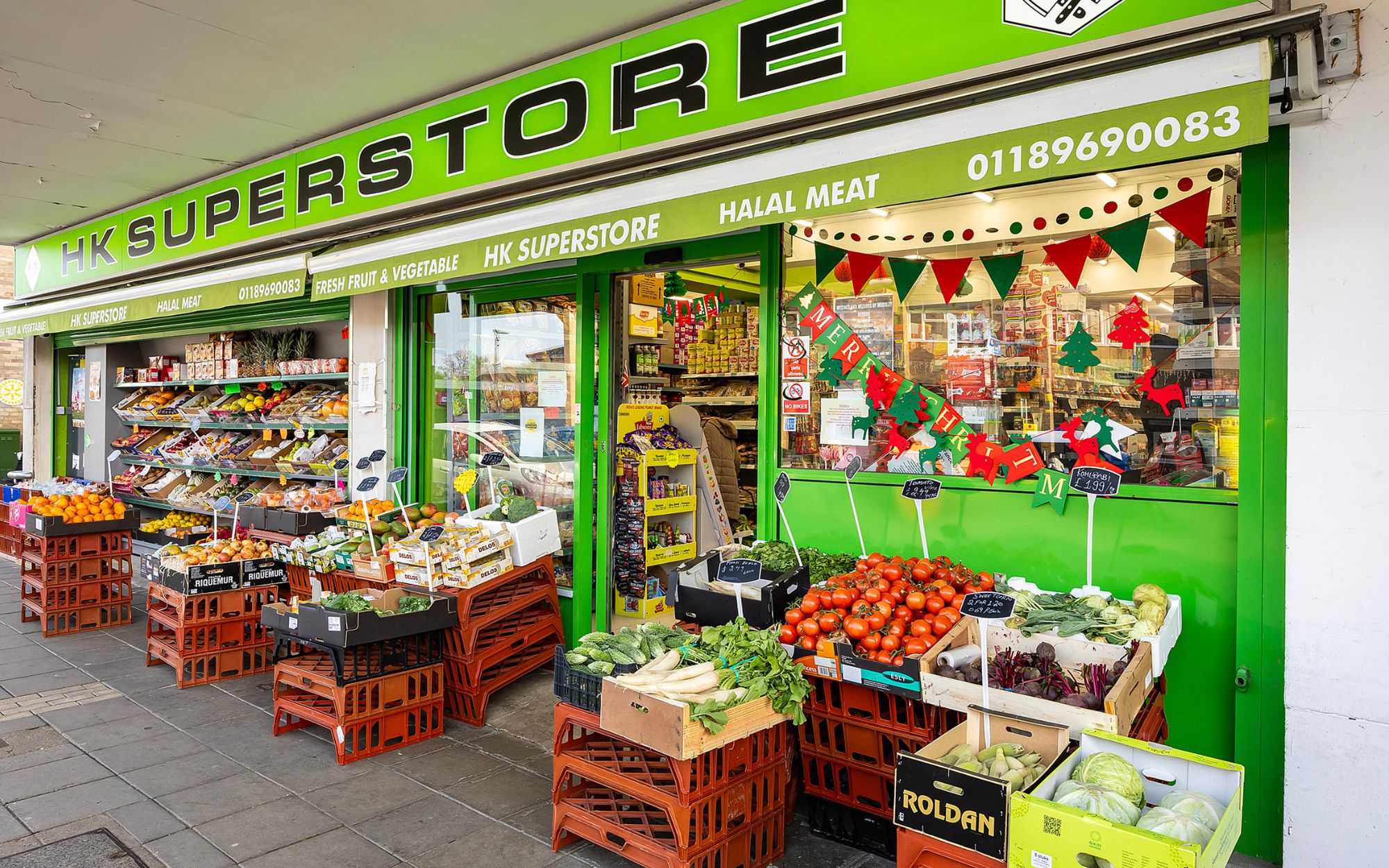 Christmas window display of HK Superstore